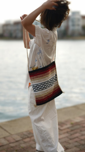Red Santa Fe Sling Bag - MadeInMexi.co