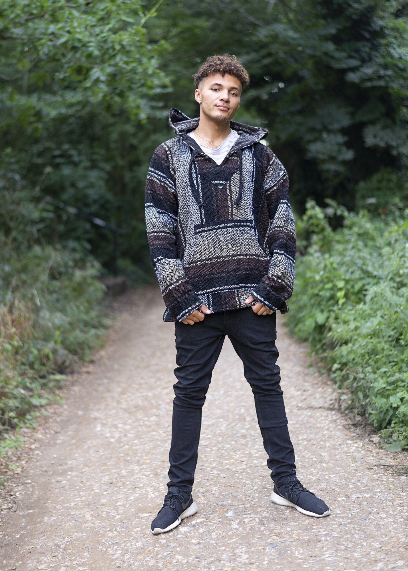 Tribal rug hoodie / brown