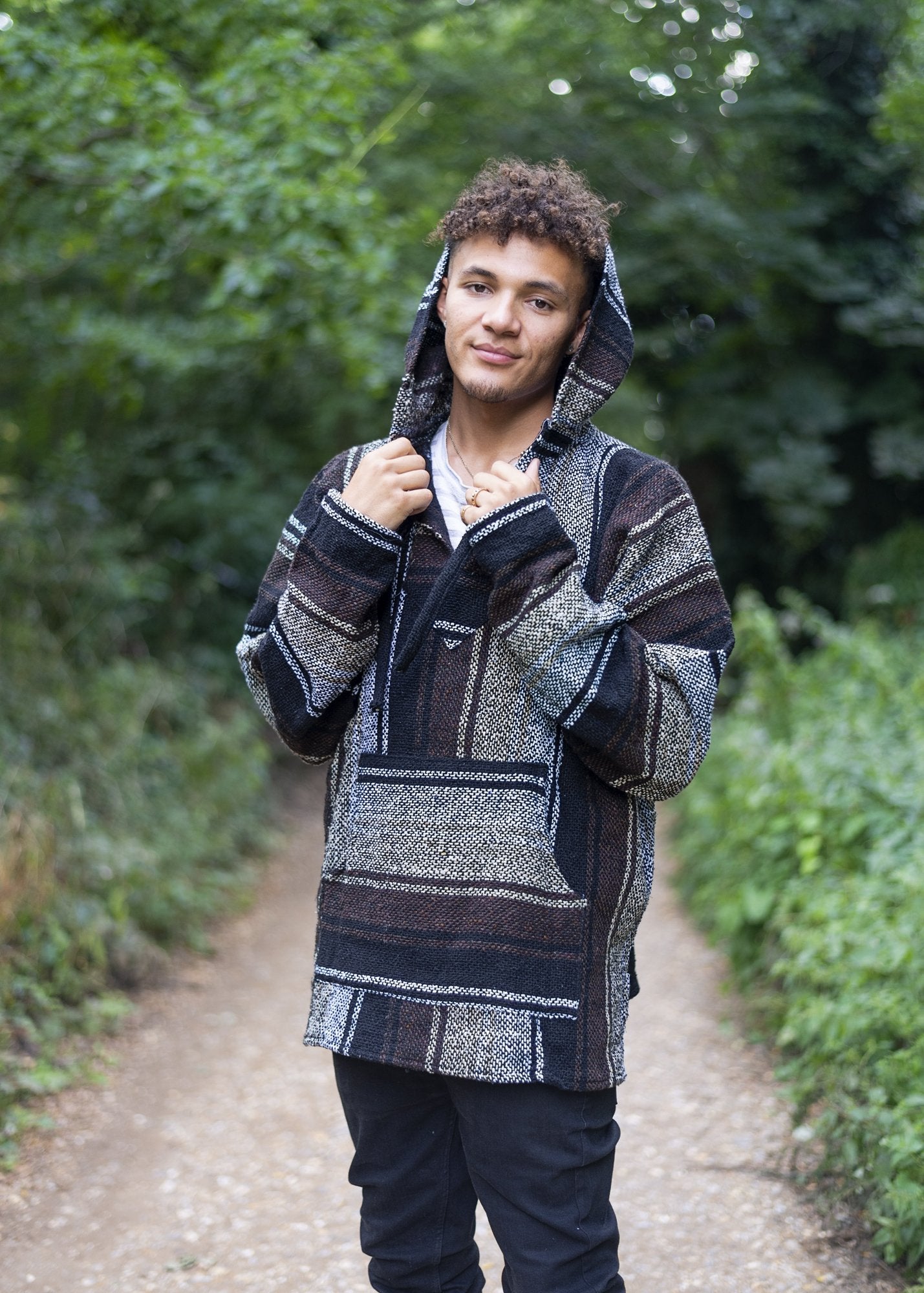 Tribal rug hoodie / brown