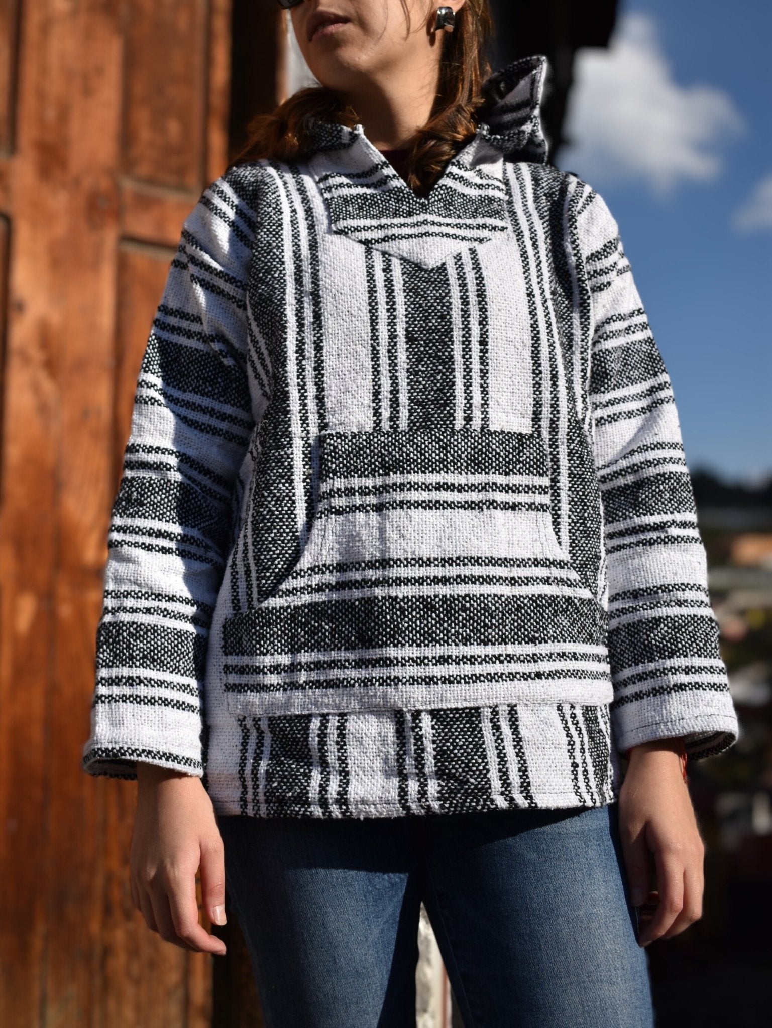 Black & White Baja Hoodie - MadeInMexi.co